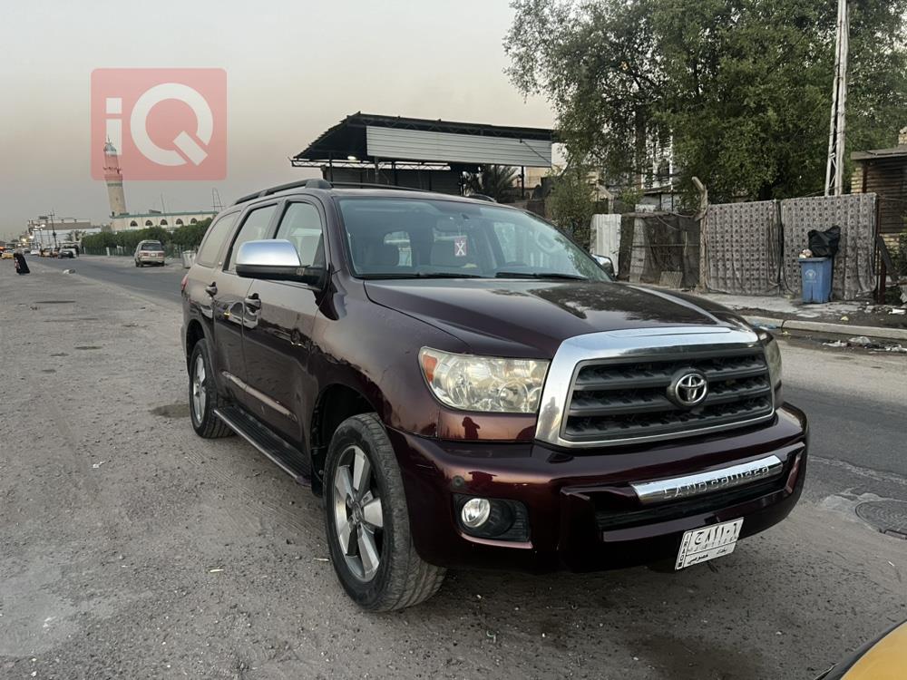 Toyota Sequoia